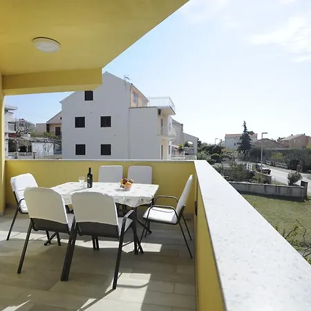 Bosotin Apartamento *