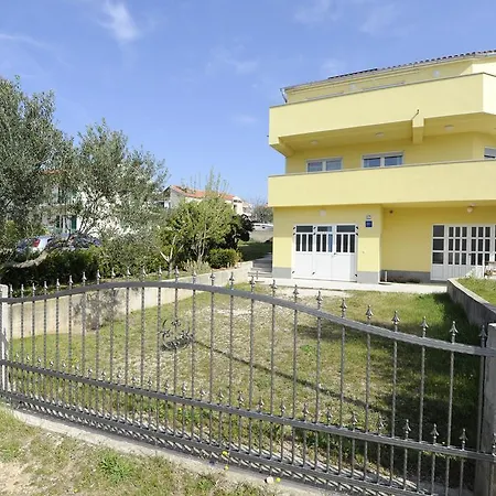 Bosotin Apartamento Vodice